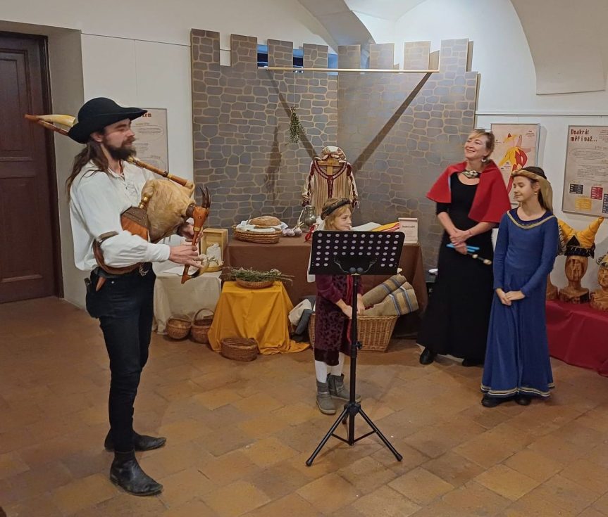 Z ukončení výstavy Cihelňák a Vzhůru do středověku! s doprovodným programem